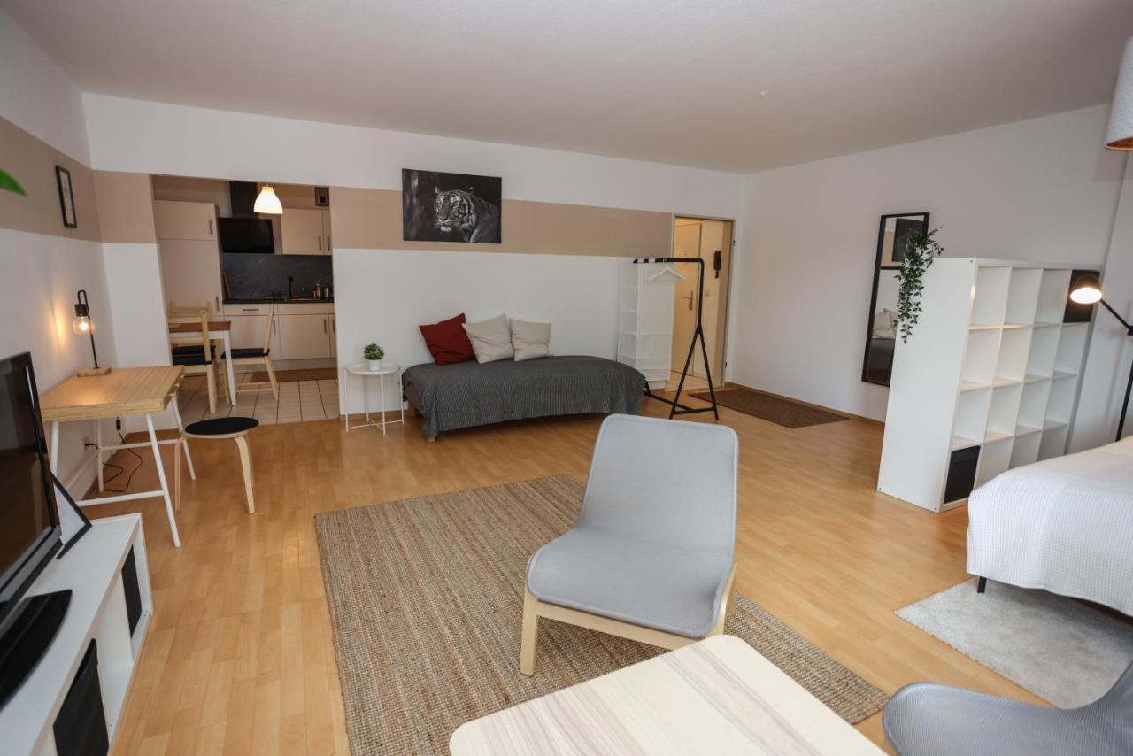 Fullhouse - Eisenach - K70 Apartments - Elevator - Balcony - Smarttv Buitenkant foto
